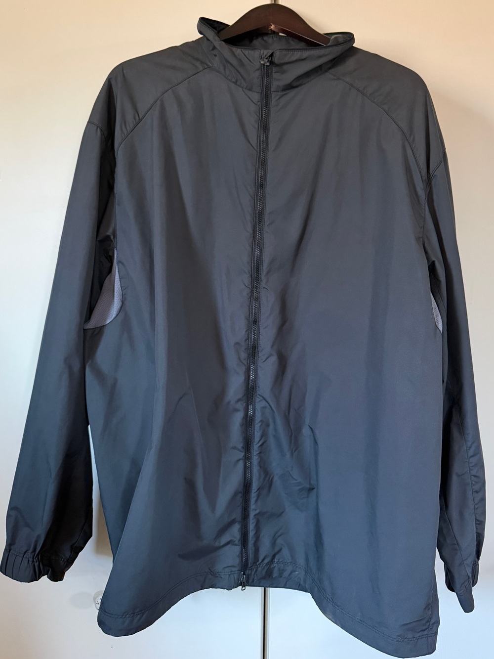 Nike Golf Men's FitStorm Lightweight Windbreaker Jacket